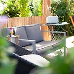 Hautes Mers, Piscine Chauffee & Grand Jardin
