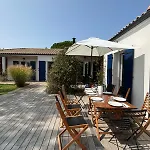 Hautes Mers, Piscine Chauffee & Grand Jardin