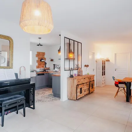 La Des Hautes 4 étoiles, 10 Personnes, Piscine Privée Chauffée, Parc Arboré, Proche Et Marais Villa