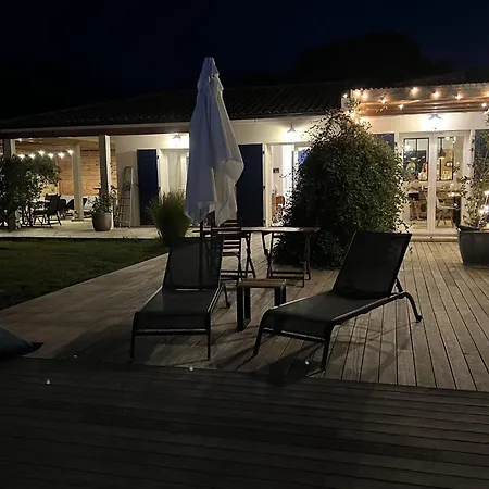 Villa La Des Hautes 4 étoiles, 10 Personnes, Piscine Privée Chauffée, Parc Arboré, Proche Et Marais Talmont-Saint-Hilaire