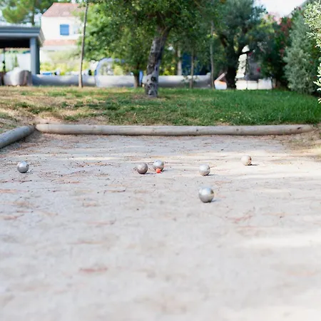 La Des Hautes 4 étoiles, 10 Personnes, Piscine Privée Chauffée, Parc Arboré, Proche Et Marais Villa *