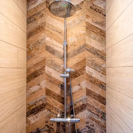 Villa La Des Hautes 4 étoiles, 10 Personnes, Piscine Privée Chauffée, Parc Arboré, Proche Et Marais Talmont-Saint-Hilaire