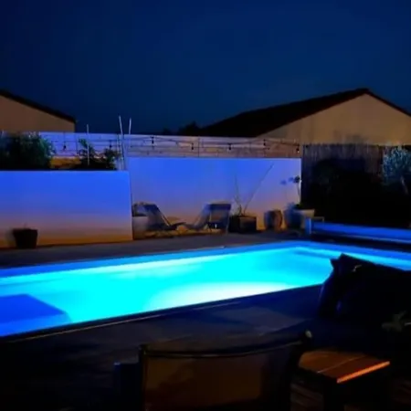 Hautes Mers, Piscine Chauffee & Grand Jardin